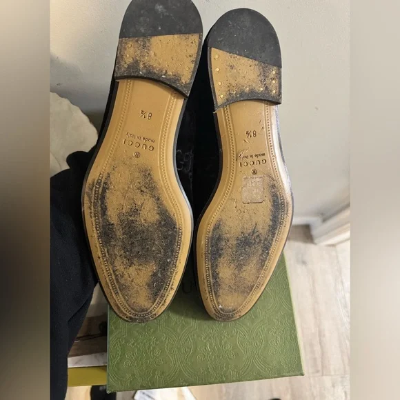 Authentic Gucci Black Velvet Loafers with Gold Accents - Picture 6 of 8